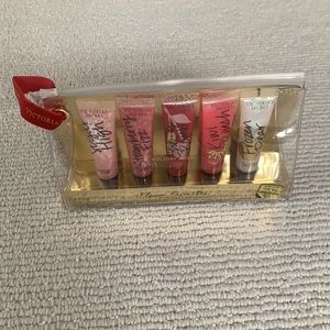 Victoria’s Secret lip gloss set